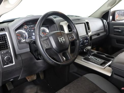 Used 2013 RAM 1500 Classic SLT RWD image 25