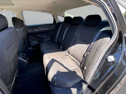Used 2025 Honda Accord SE image 20
