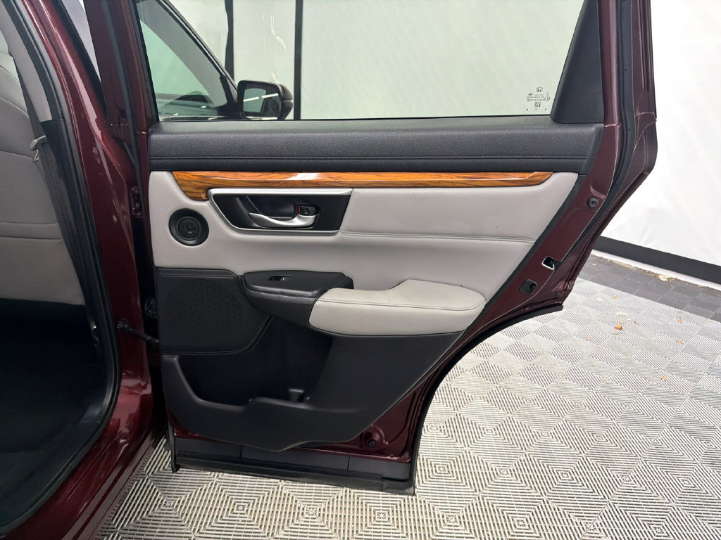Used 2019 Honda CR-V Touring image 18