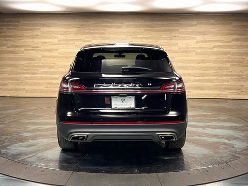 Used 2023 Lincoln Nautilus Reserve w/ Luxury Package image 22
