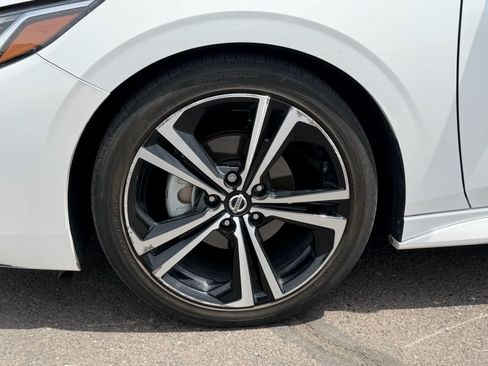 Certified 2023 Nissan Sentra SR w/ SR Premium Package FWD image 6