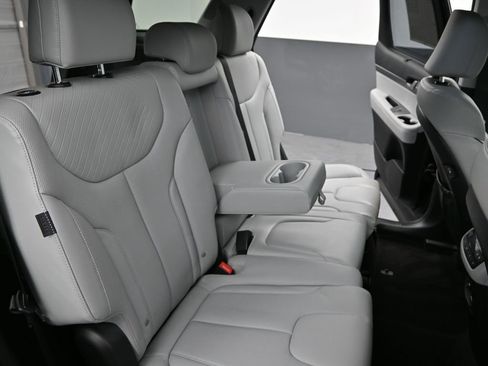 Used 2023 Hyundai Palisade SEL image 29