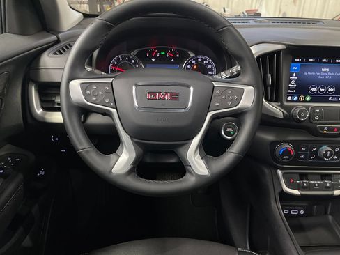 Used 2023 GMC Terrain SLT w/ Elevation Edition AWD/4WD image 17