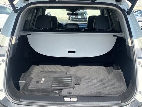 Used 2023 Nissan Rogue SL w/ SL Premium Package FWD image 12