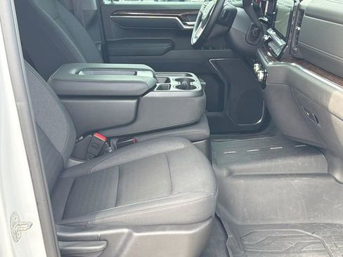 Used 2024 GMC Sierra 1500 Elevation AWD/4WD image 13