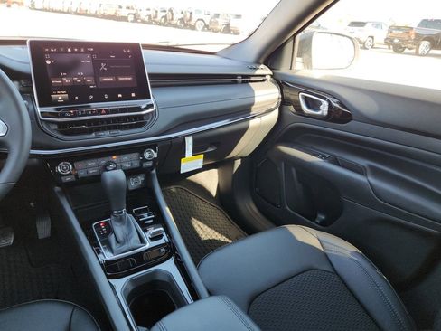 New 2026 Jeep Compass Latitude w/ Quick Order Package 29K image 14