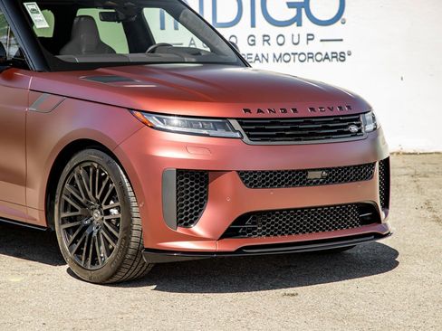 New 2025 Land Rover Range Rover Sport SV Edition Two image 5