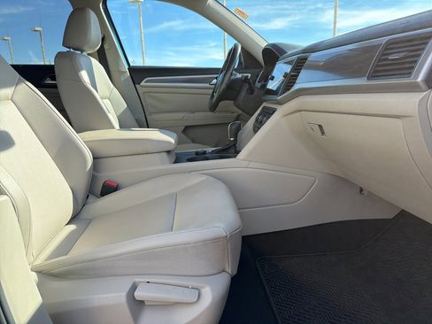 Used 2019 Volkswagen Atlas SE image 15
