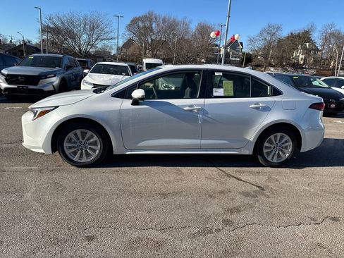 New 2026 Toyota Corolla XLE image 4