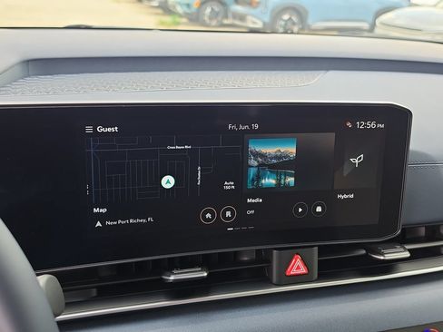 New 2026 Kia Carnival SX FWD image 24