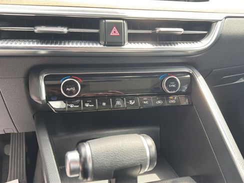 Used 2023 Kia K5 EX FWD image 18
