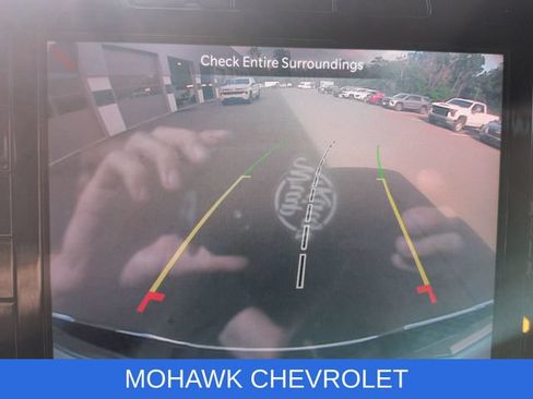 Used 2025 RAM 1500 Laramie AWD/4WD image 15