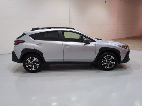 Certified 2024 Subaru Crosstrek 2.0i Premium AWD/4WD image 2