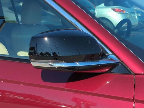 Used 2025 Jeep Grand Cherokee Limited image 11