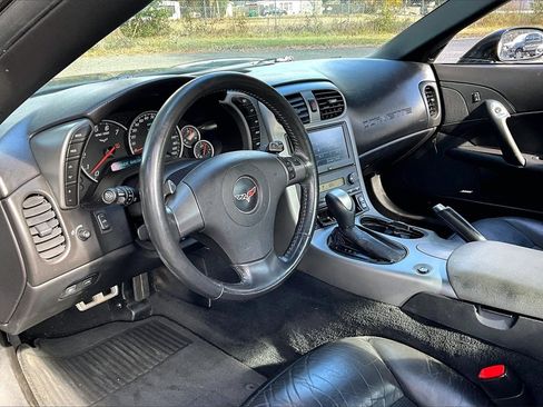 Used 2007 Chevrolet Corvette Convertible w/ Preferred Equipment Group image 13