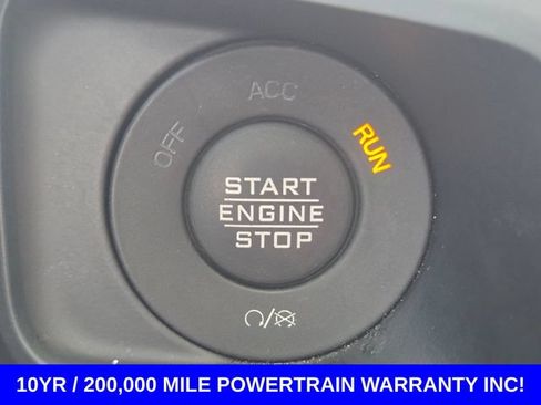 Used 2025 Jeep Wrangler Unlimited Rubicon AWD/4WD image 30