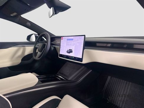 Used 2025 Tesla Model S Plaid AWD/4WD image 37