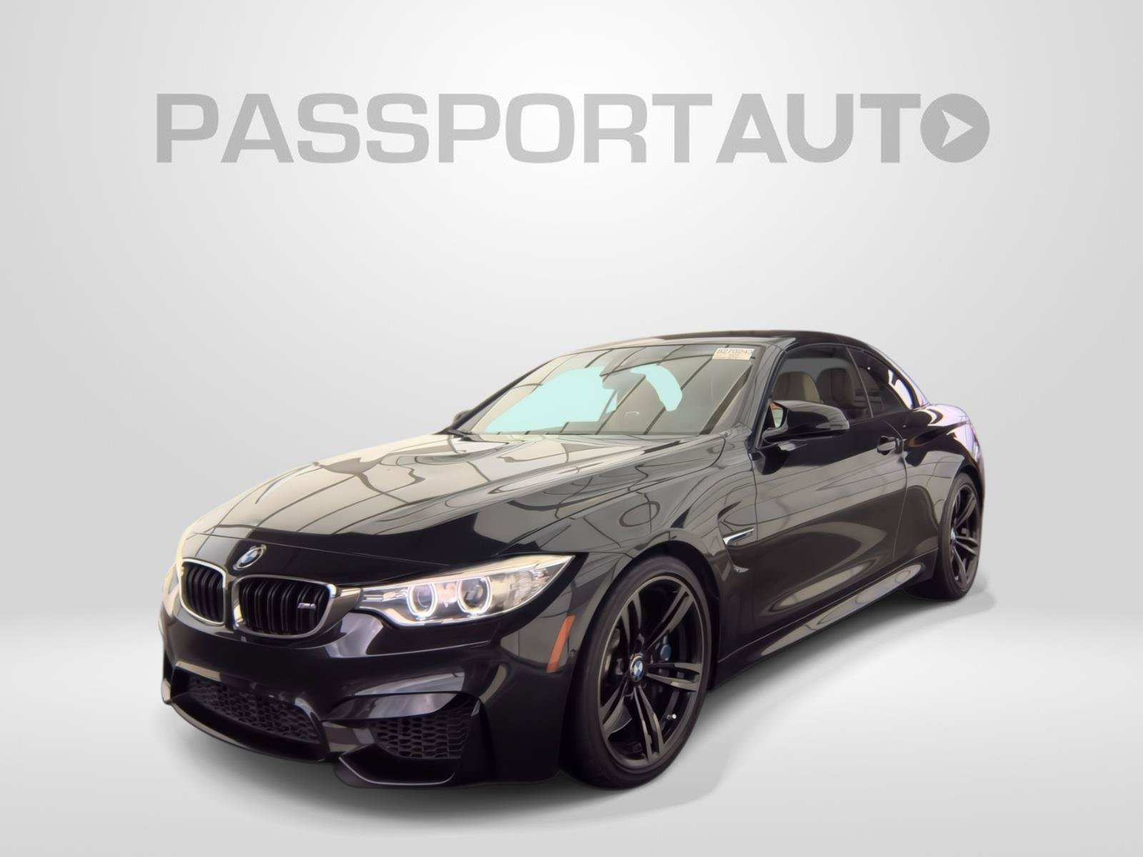 Used 2017 BMW M4 Convertible RWD image 1