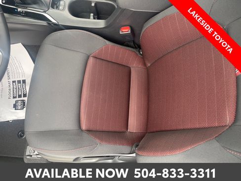 Used 2025 Toyota Corolla Cross AWD Hybrid image 28
