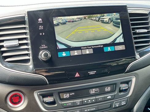 Used 2024 Honda Passport TrailSport image 14