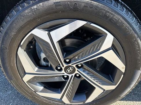 Certified 2023 Hyundai Tucson Limited image 9