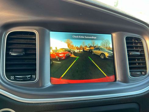 Used 2020 Dodge Charger Scat Pack image 32