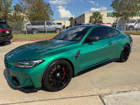 Used 2023 BMW M4 Competition w/ M Carbon Exterior Package image 5