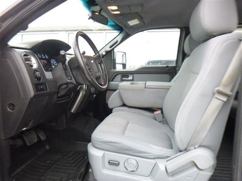 Used 2014 Ford F150 XLT w/ Equipment Group 302A Luxury image 6