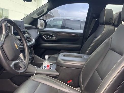 Used 2021 Chevrolet Tahoe Premier w/ Premium Package image 15