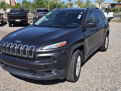 Used 2017 Jeep Cherokee Latitude w/ Safety/Convenience Group