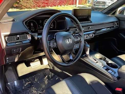 Used 2024 Honda Civic Sport image 16