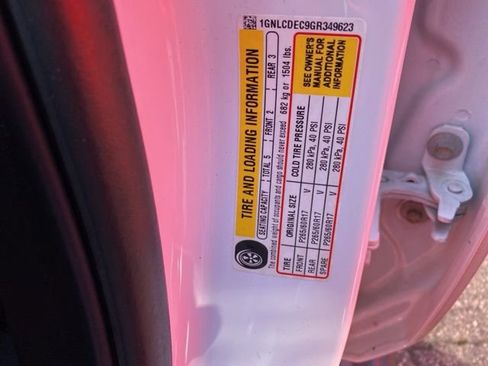 Used 2016 Chevrolet Tahoe 2WD image 25