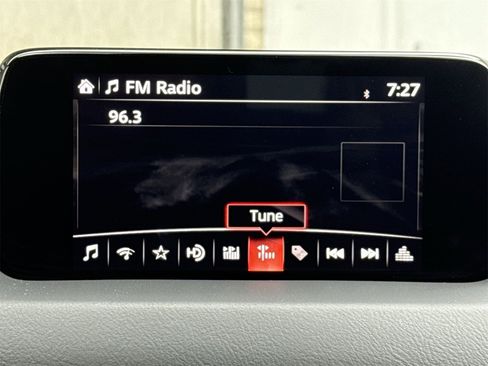 Used 2018 MAZDA CX-5 Touring w/ Preferred Equipment Package image 23