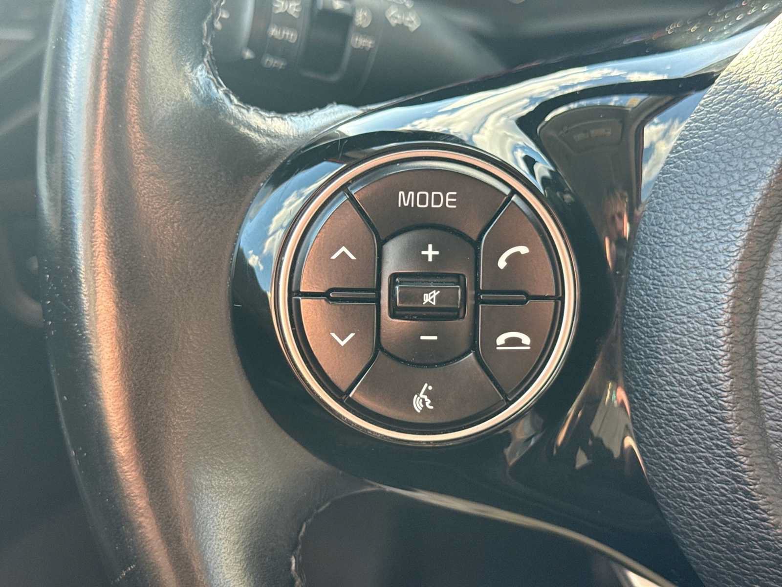 Used 2022 Kia Soul X-Line FWD image 22
