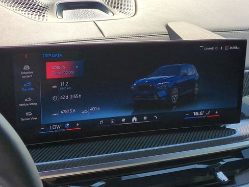 Certified 2025 BMW X7 M60i image 22