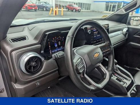 Used 2023 Chevrolet Colorado LT w/ LT Convenience Package III AWD/4WD image 13