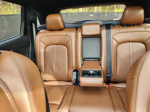 Certified 2021 Lincoln Nautilus Reserve w/ Equipment Group 202A image 19