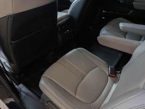 Used 2024 Honda Pilot EX-L image 19