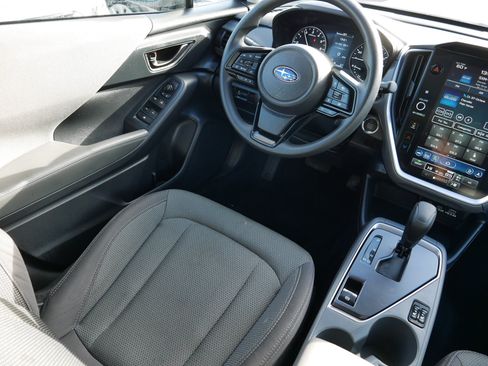 Used 2024 Subaru Crosstrek 2.0i Premium image 9