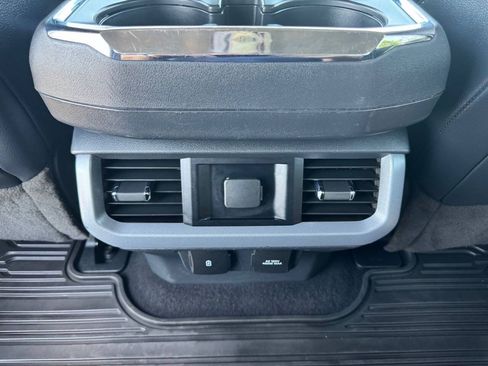 Used 2023 Ford F150 Lariat AWD/4WD image 31