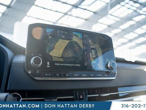 Used 2022 Mitsubishi Outlander SE image 8