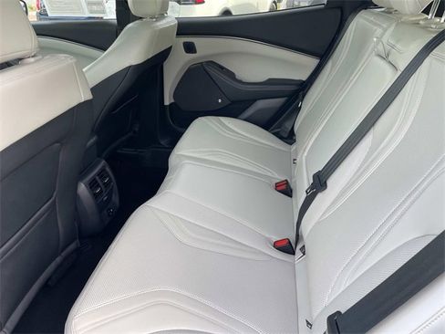 Used 2022 Ford Mustang Mach-E Premium image 33