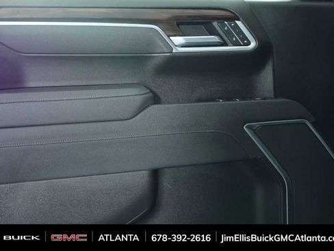Used 2025 GMC Sierra 1500 SLT AWD/4WD image 6