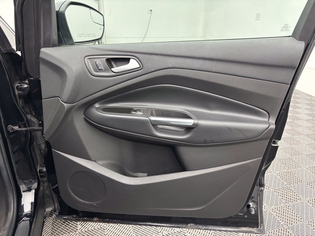 Used 2018 Ford Escape SEL FWD image 29