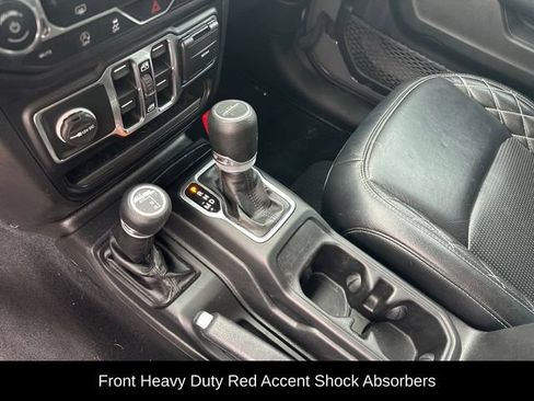 Used 2022 Jeep Gladiator Sport AWD/4WD image 19