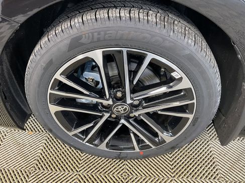 New 2026 Toyota Camry XLE image 4