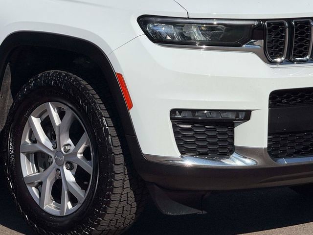 Used 2021 Jeep Grand Cherokee L Limited AWD/4WD image 10