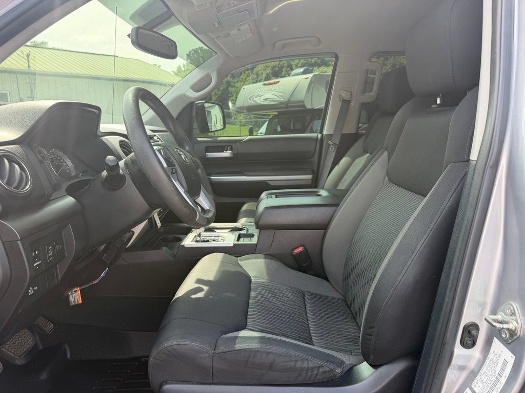 Used 2014 Toyota Tundra SR5 w/ TRD Off Road Package AWD/4WD image 10