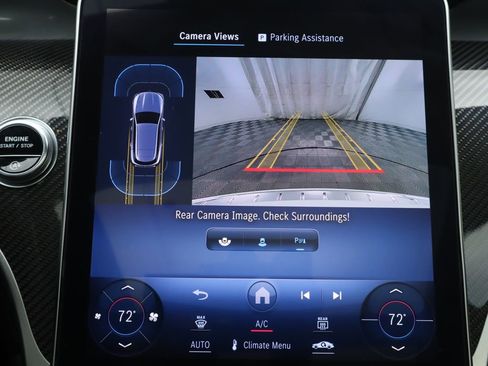 Used 2024 Mercedes-Benz GLC 43 AMG GLC 43 AMG image 16