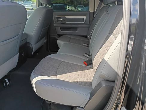 Used 2014 RAM 1500 Lone Star AWD/4WD image 16